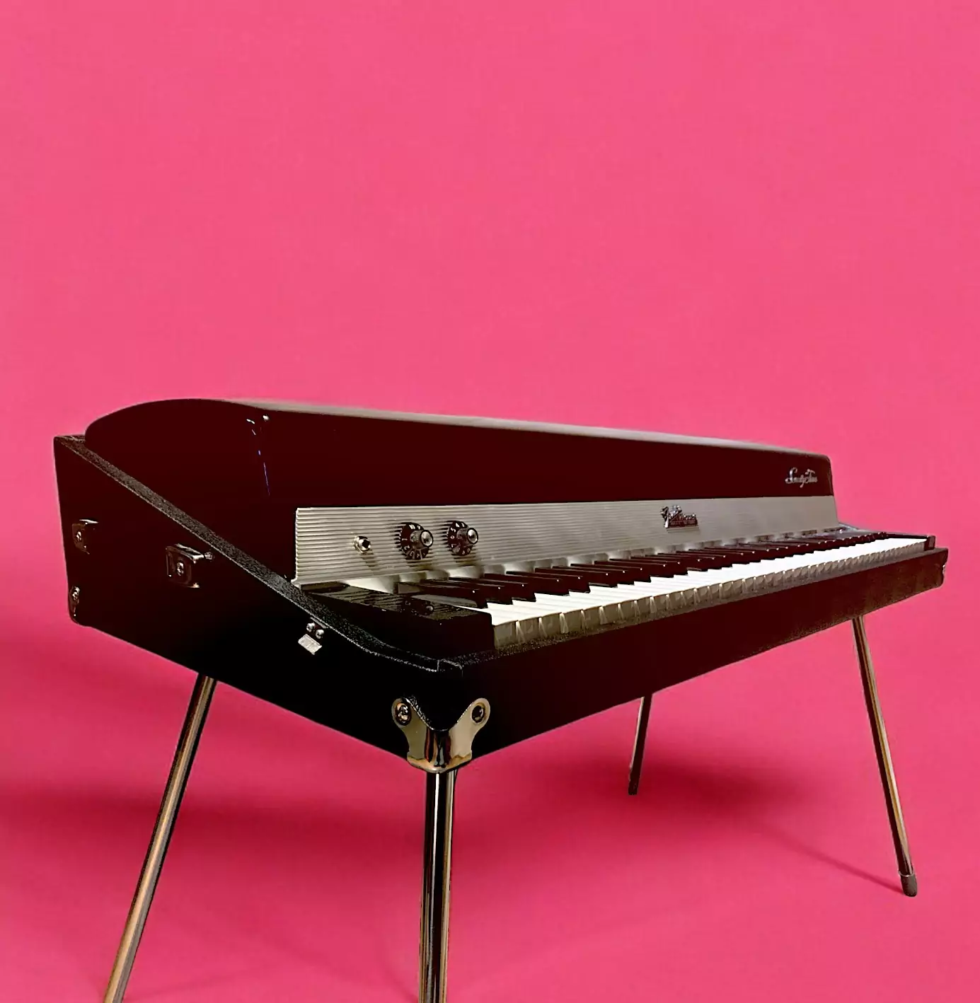fender-rhodes-black-pearl-line