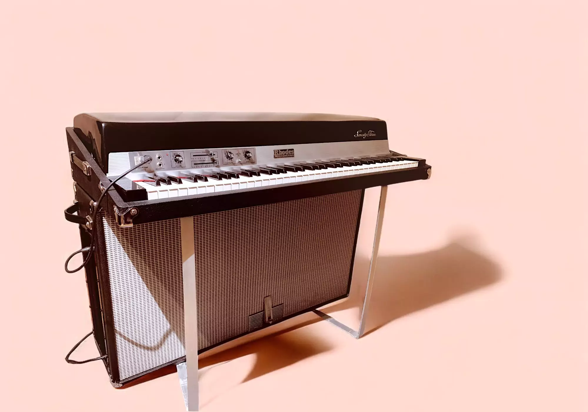 rhodes-suitcase-janus-black-pearl
